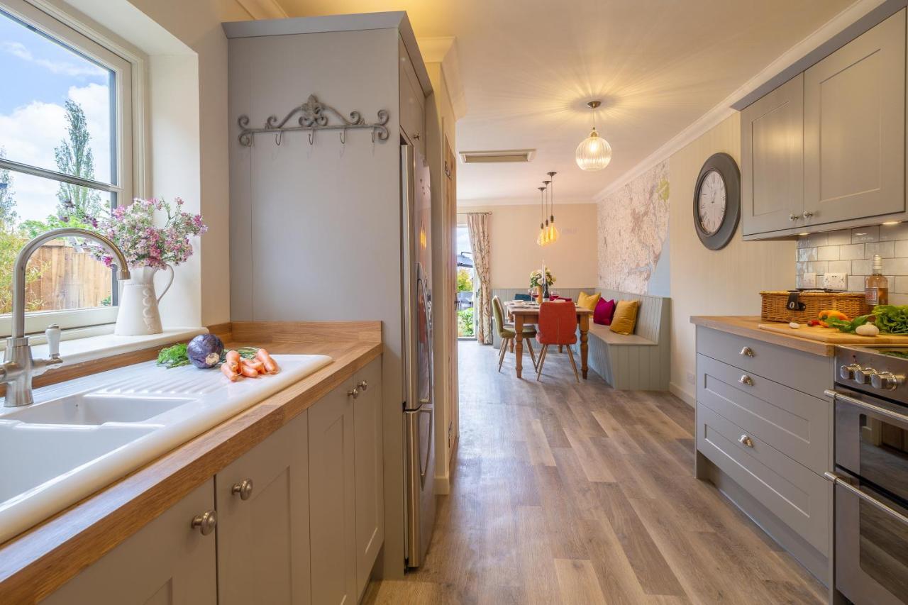 Immaculate Luxury Retreat In Pretty Village With Great Pubs - Box Valley Cottage Stoke by Nayland Exteriör bild