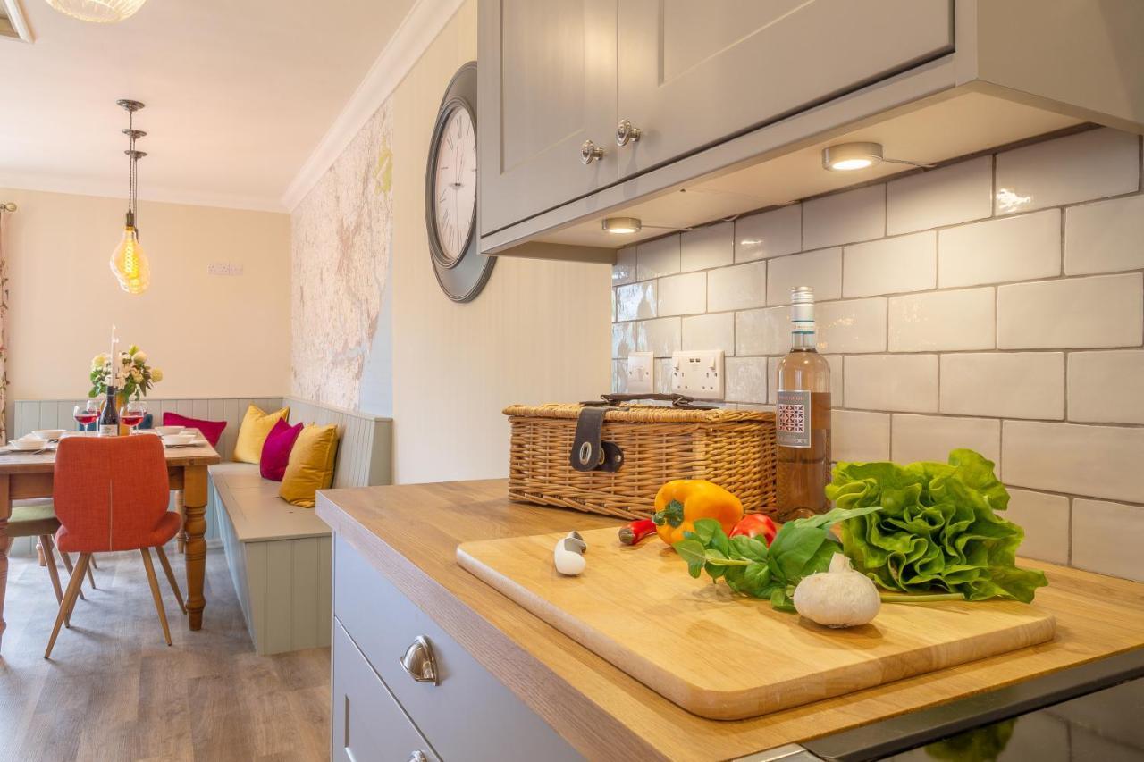 Immaculate Luxury Retreat In Pretty Village With Great Pubs - Box Valley Cottage Stoke by Nayland Exteriör bild