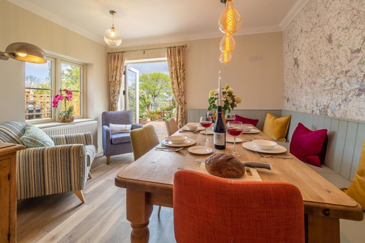 Immaculate Luxury Retreat In Pretty Village With Great Pubs - Box Valley Cottage Stoke by Nayland Exteriör bild