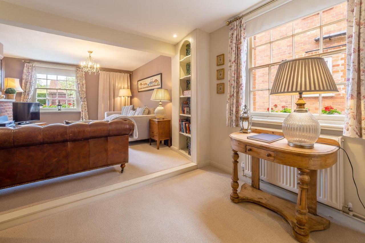 Immaculate Luxury Retreat In Pretty Village With Great Pubs - Box Valley Cottage Stoke by Nayland Exteriör bild