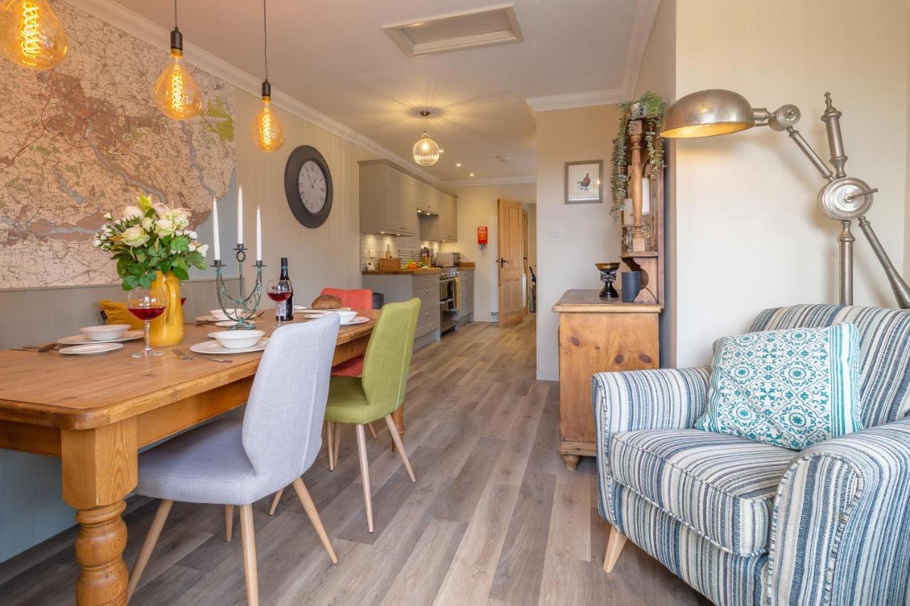 Immaculate Luxury Retreat In Pretty Village With Great Pubs - Box Valley Cottage Stoke by Nayland Exteriör bild
