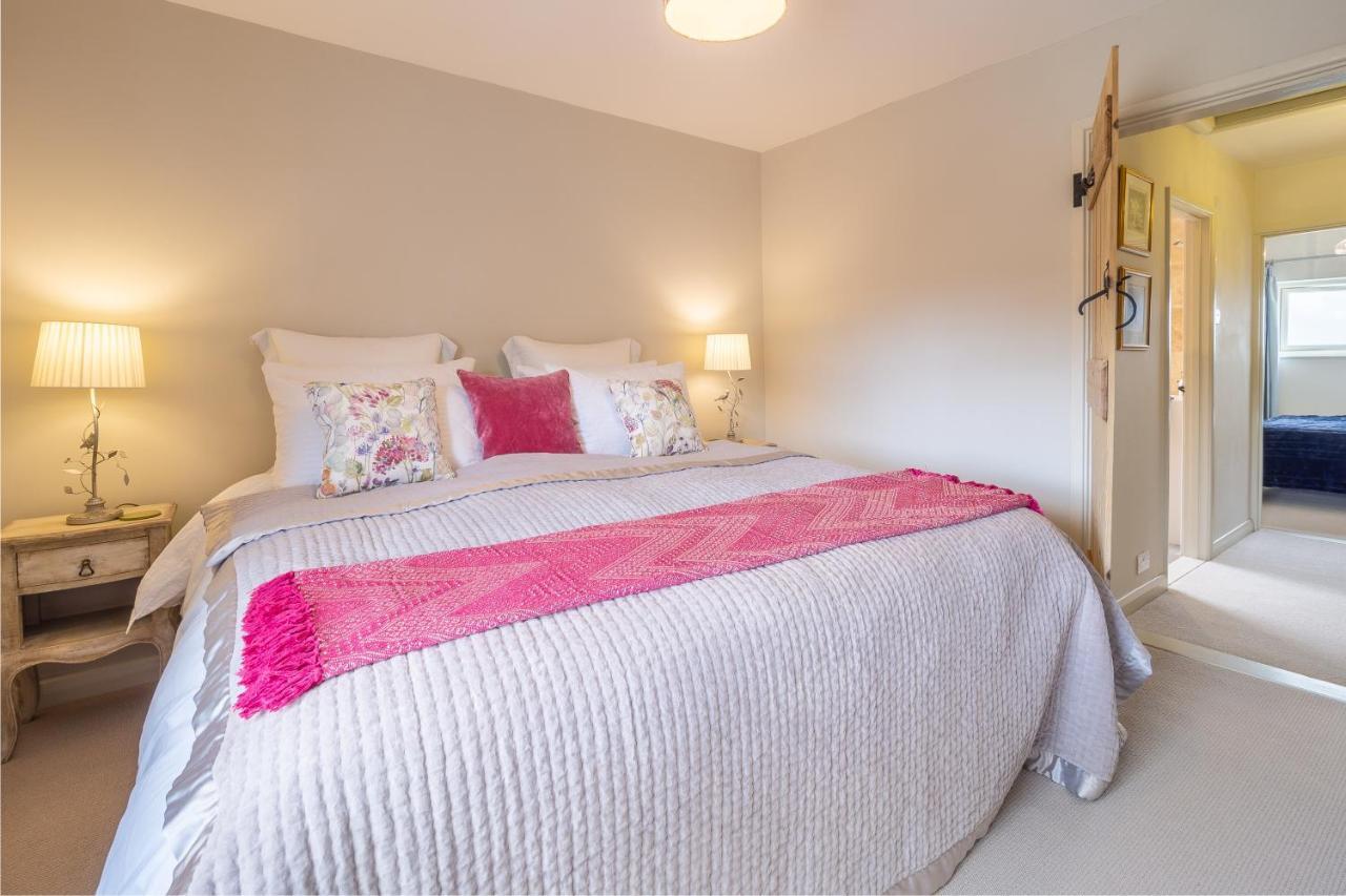 Immaculate Luxury Retreat In Pretty Village With Great Pubs - Box Valley Cottage Stoke by Nayland Exteriör bild
